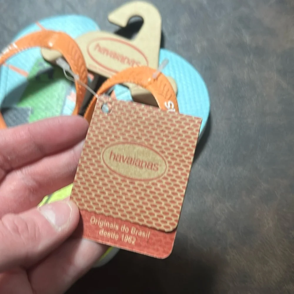 HAVAIANAS LIMITED EDITION MINECRAFT FLIP FLOP SANDALS: NEW WITH TAGS: SIZE 9